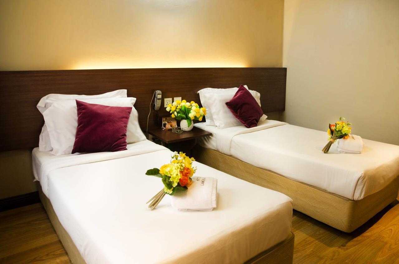 Hotel Langkasuka Express Kuah Esterno foto